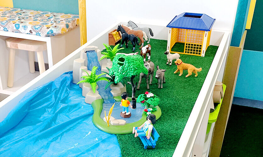 AUXhörnchen Spieltisch